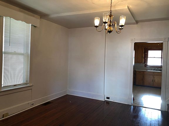 3rd image of 33 Westside Ave #1