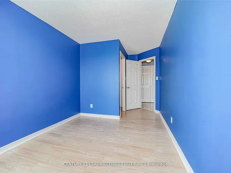 67 Caroline St S #8A — Photo 18