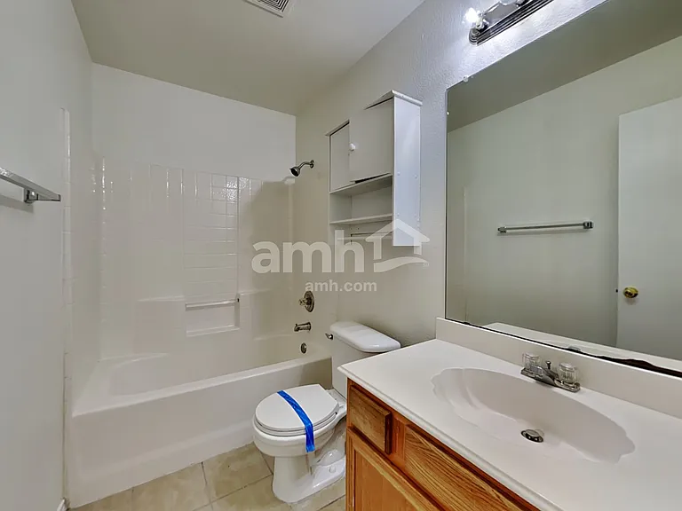 223 Lake Texoma Dr — Photo 15