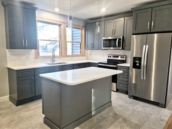 31-33 Columbus Ave #2, Waltham, MA 02451