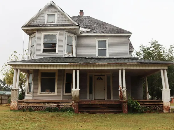 302 S 6th St, Verden, OK 73092