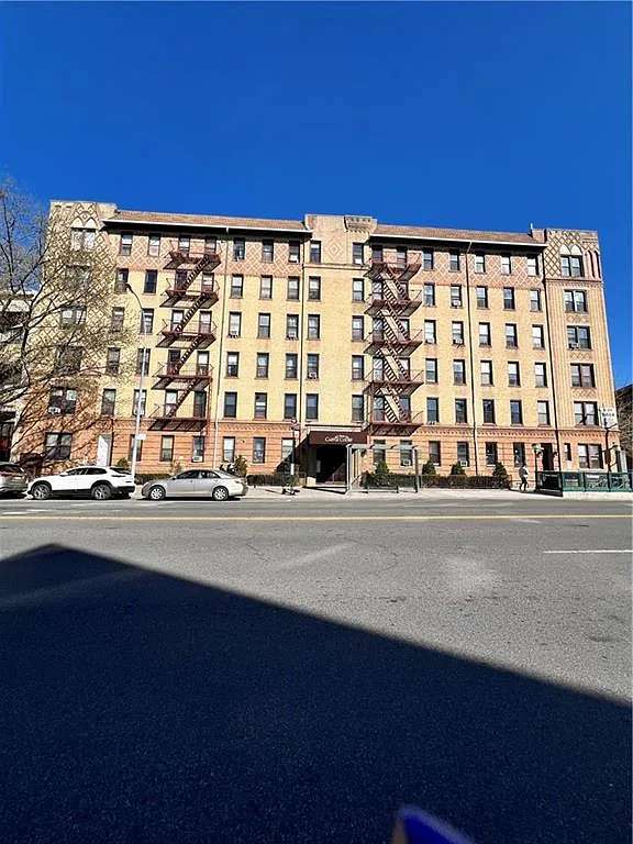 7609 4th Ave APT D5 photo 1