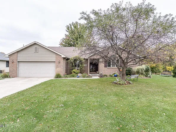 210 Dry Creek Dr, Liberty Center, OH 43532