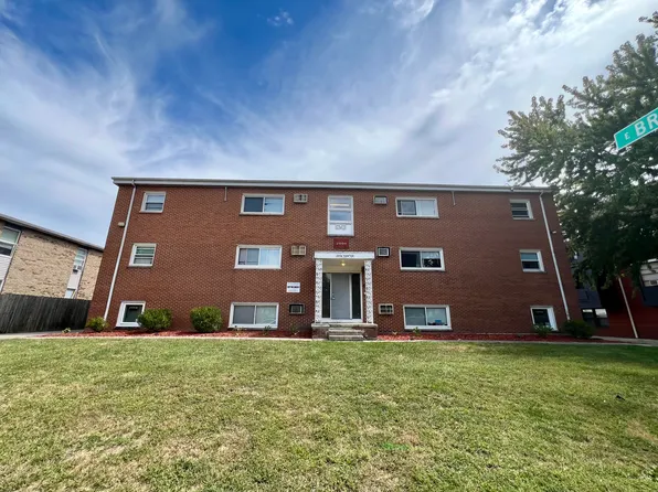 2006 Vawter St #302, Urbana, IL 61801