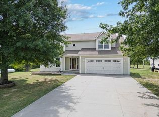 17051 Mount Olivet Rd, Leavenworth, KS 66048