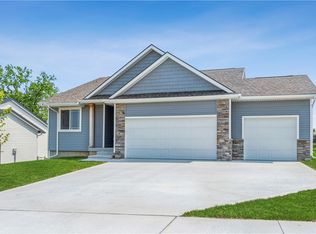 1812 NW 8th St, Grimes, IA 50111