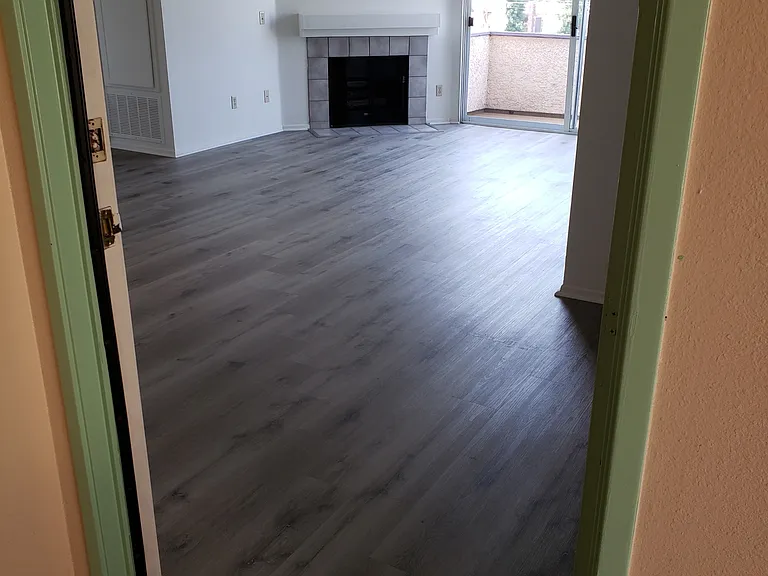 22501 Del Valle — Photo 17