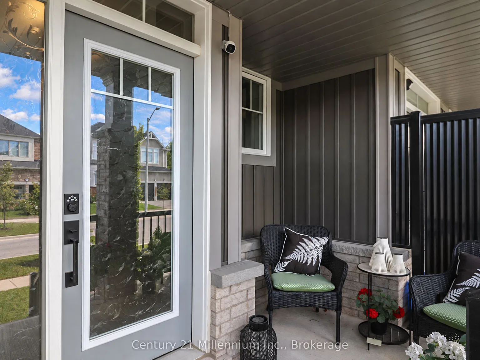 3 bed, $16,000 — Photo 2