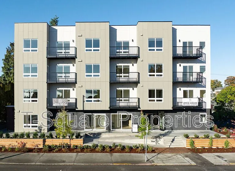 3402 Colby Ave — Photo 38