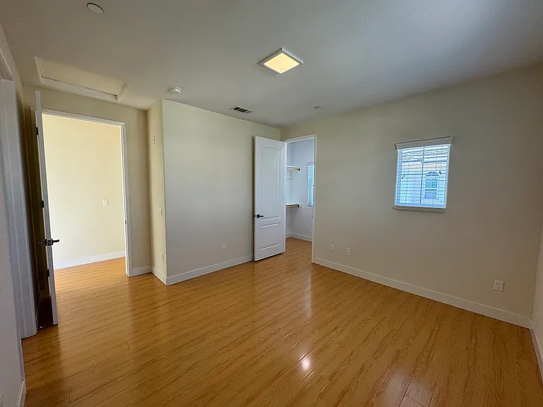 727 S Stoneman Ave #B — Photo 24