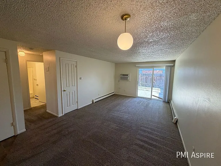 3498 Butternut Dr — Photo 6