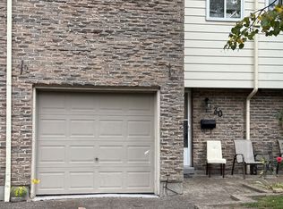 30 Tara Park Cres #30, Brampton, ON L6V 3E3