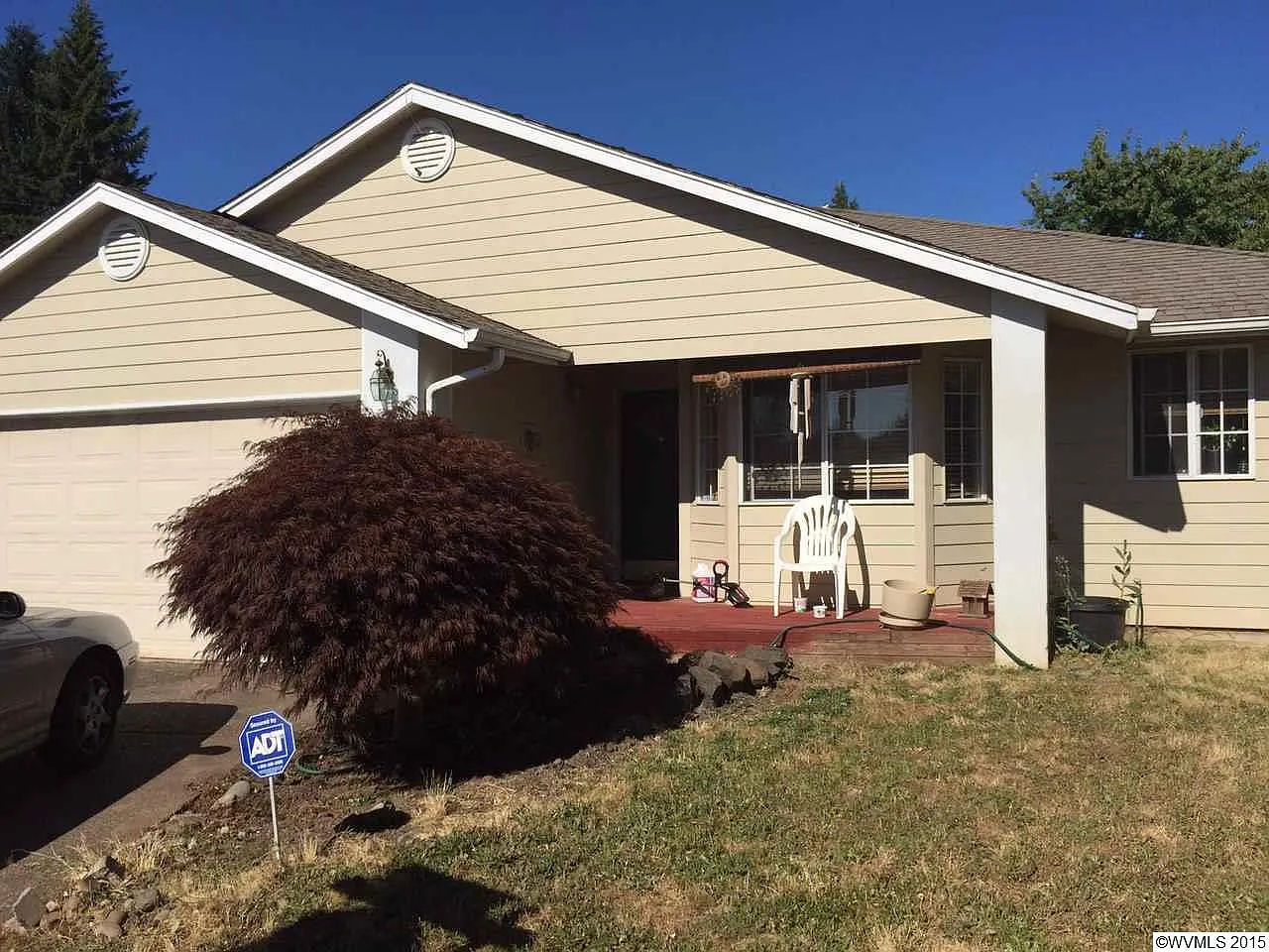 979 Leeward Ct N photo 1