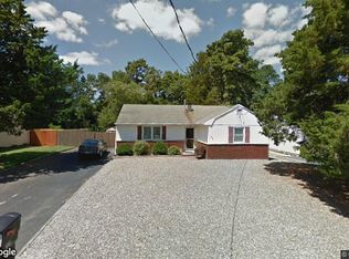 32 Heather Rd, Toms River, NJ 08753