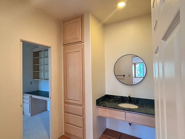 215 Valley View Cir — Photo 28