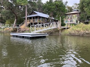 2265 Hird Island Dr, Darien, GA 31305