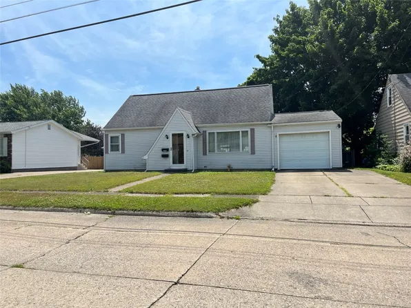 1443 E 32nd St, Erie, PA 16504