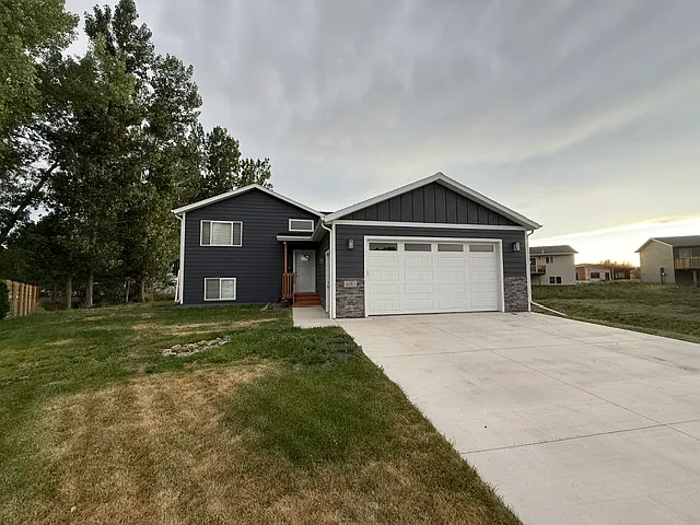 4083 Altor Ln — Photo 1