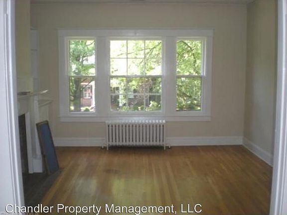 4th image of 1126 Westover Ave #2