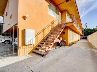 14728 Gilmore St #4, Van Nuys, CA 91411