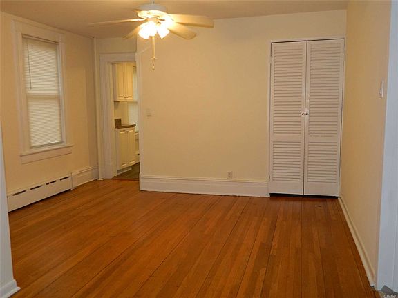 4th image of 61 Stuart Ave APT 1