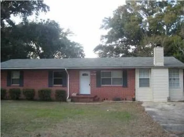 5806 Margaretta St, Pensacola, FL 32506