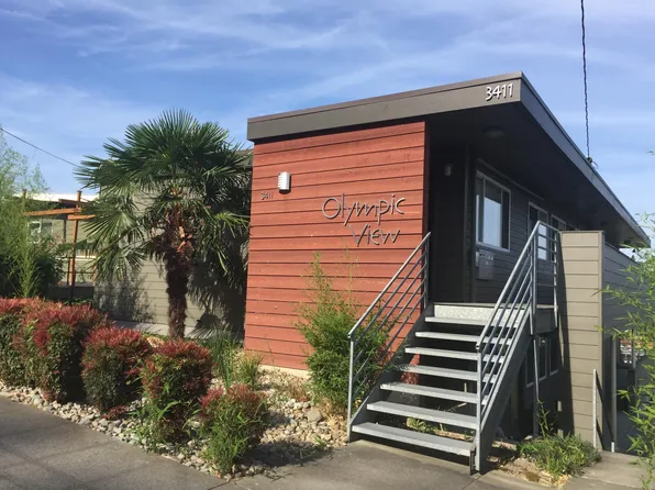 3411 14th Ave W APT 8, Seattle, WA 98119