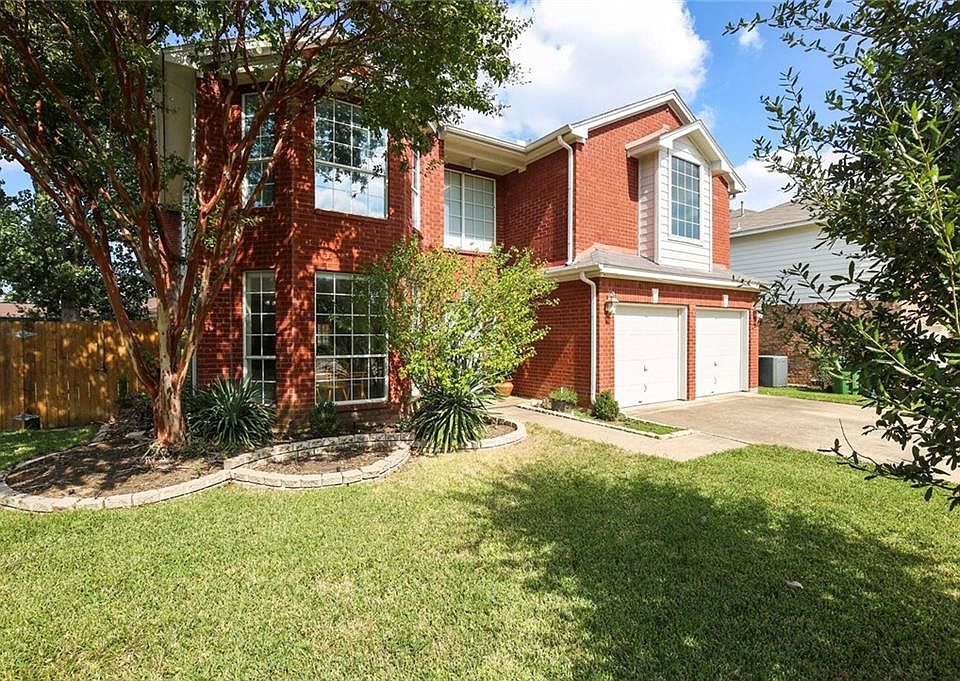 1st image of 500 Newport Dr