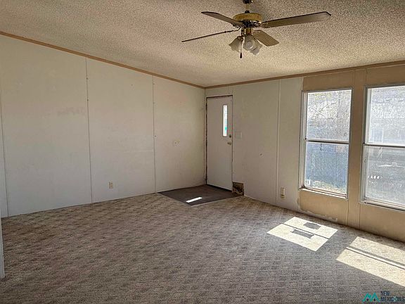 3rd image of 707 Tingley St