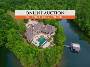 8980 Pine Tree Cir, Gainesville, GA 30506