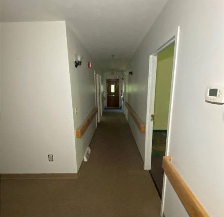22nd image of 301 Grove St