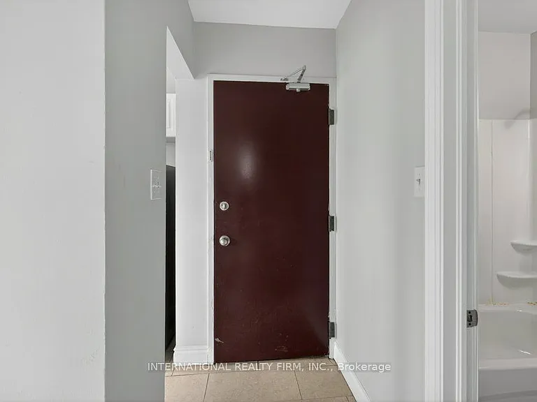 295 Melvin Ave #302 — Photo 7