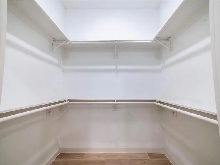 331 Delaware St — Photo 11