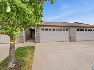 6622 S Tomar Rd, Sioux Falls, SD 57108