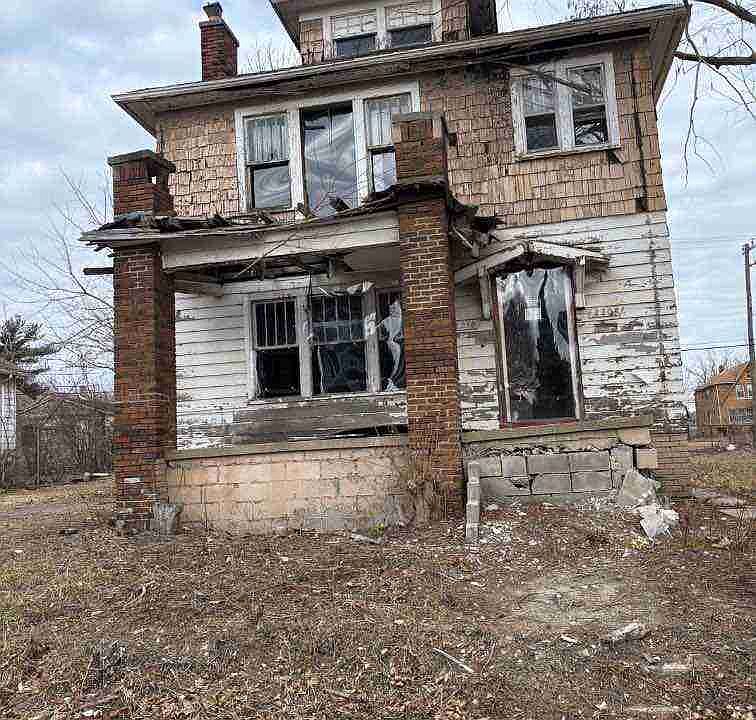 2208 Richton