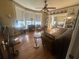 1721 Pleasant St #1, Des Moines, IA 50314