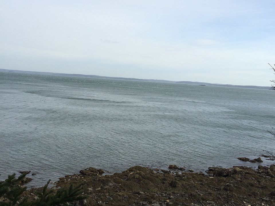 2nd image of 0 Lookout Pt