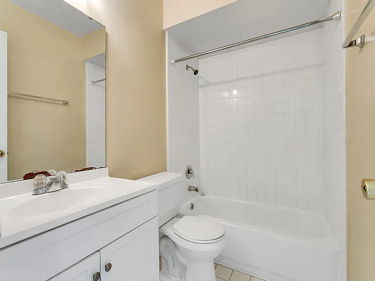 10425 Riva Ridge Trl — Photo 11