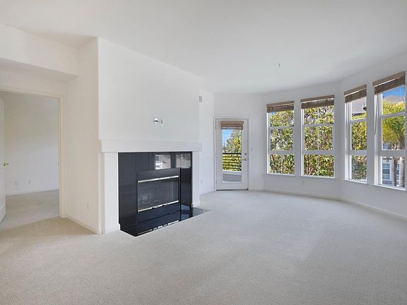 5th image of 880 Meridian Bay Ln Unit 201