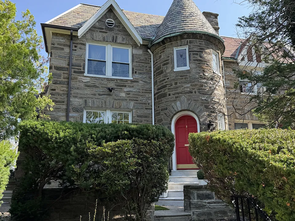 1651 W Grange Ave #2