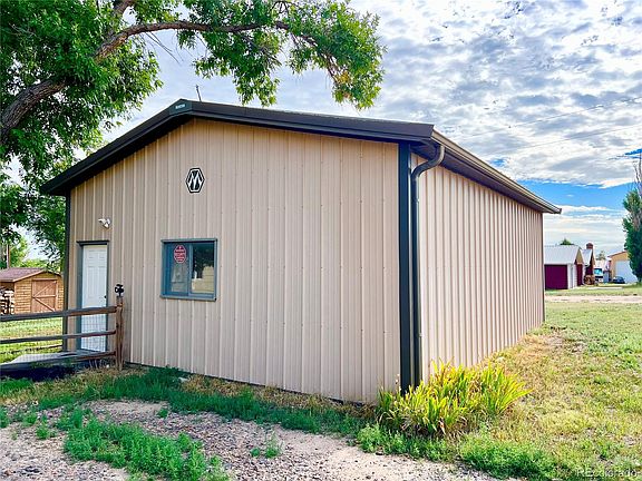2nd image of 510 Ute Avenue