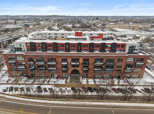 600 Broadway Ave NW APT 226, Grand Rapids, MI