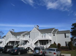 312 London Ct, Egg Harbor Township, NJ 08234