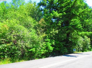 Warren 20468 Rd, Rainier, OR 97048