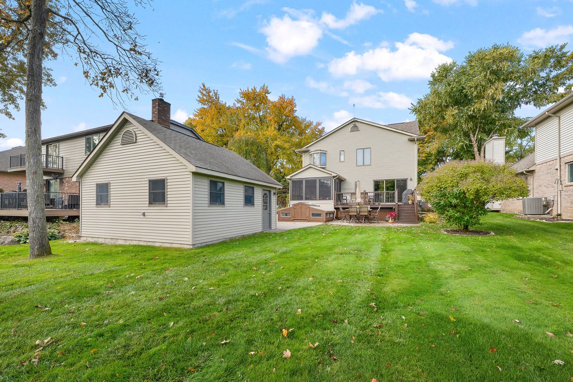 next background image