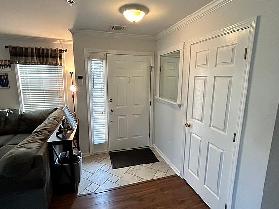 3rd image of 225 Cambridge Ct #225