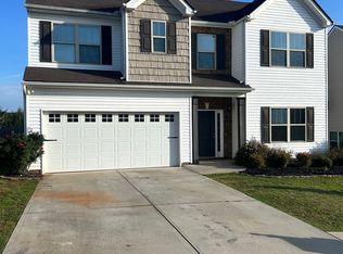 327 Lost Lake Dr, Simpsonville, SC 29681