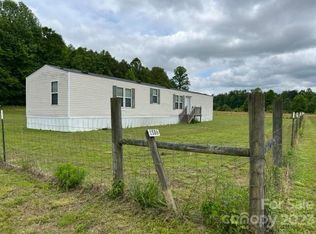 1586 Hemphill Rd, Union Mills, NC 28167