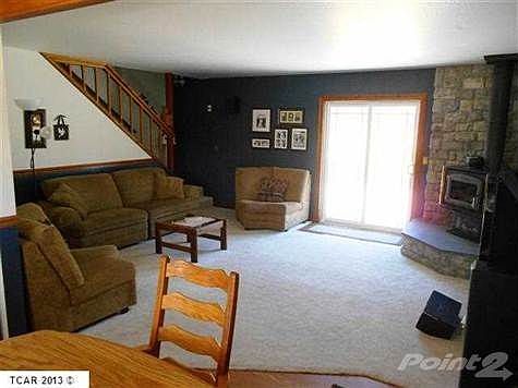 2nd image of 17461 Livermore Ct