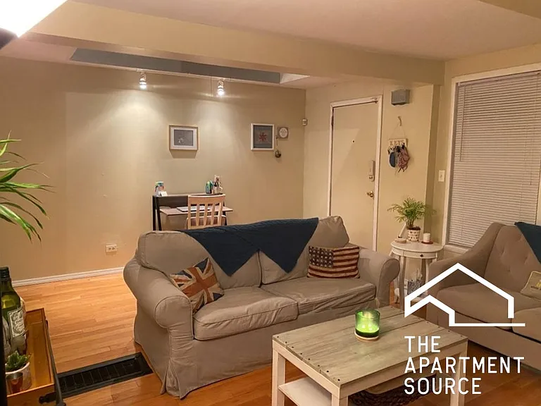 3014 N Clifton Ave #C — Photo 10